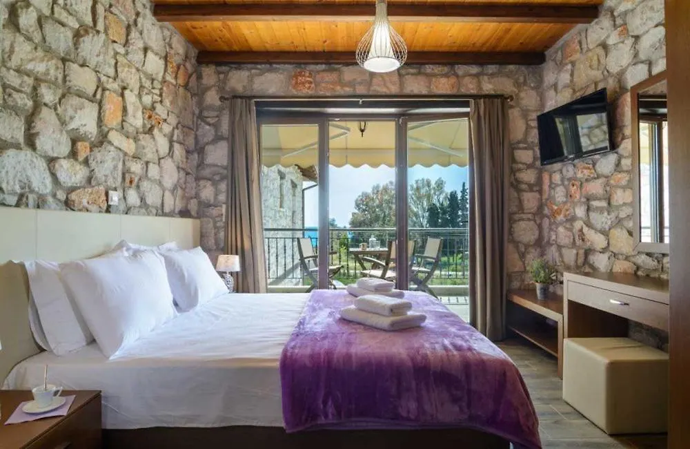 Nico E Marie Apartments & Maison, 70M To Beach, Toroni