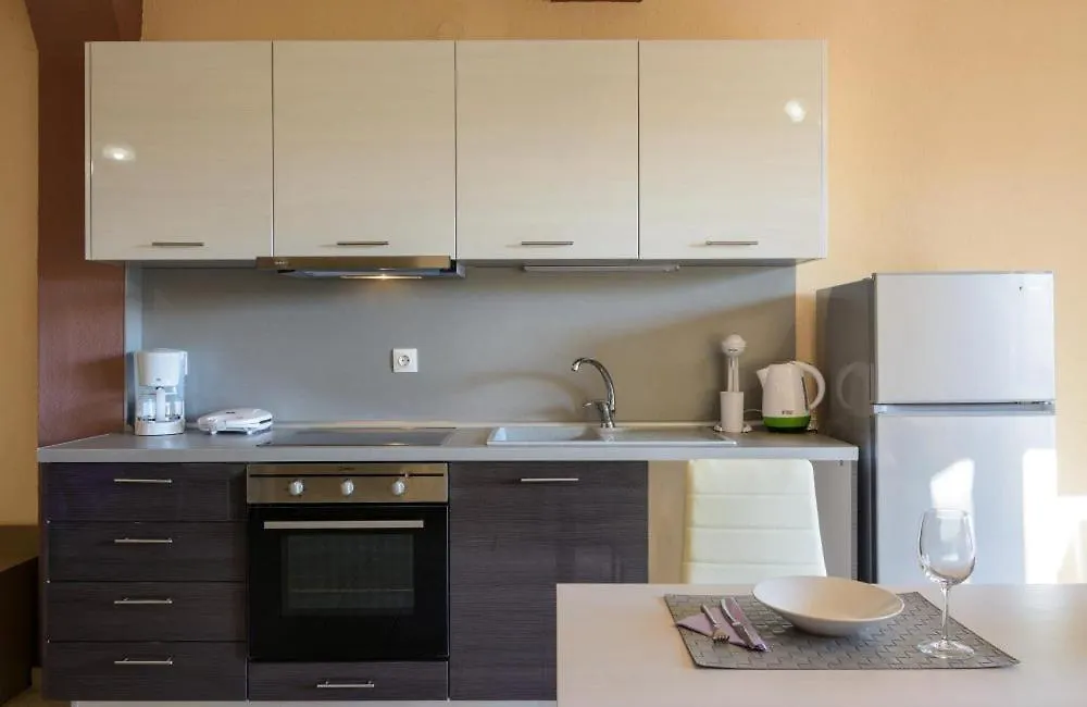 Nico E Marie Apartments & Maison, 70M To Beach, Toroni Grækenland