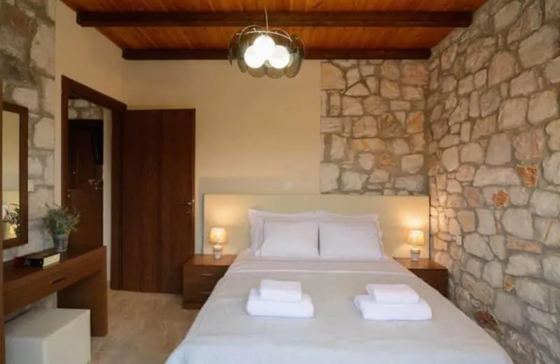 Nico E Marie Apartments & Maison, 70M To Beach, Toroni
