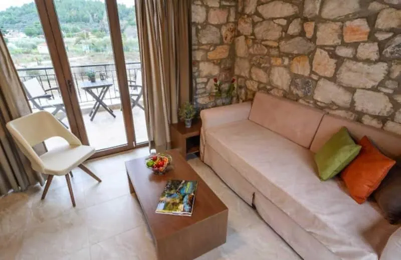 Nico E Marie Apartments & Maison, 70M To Beach, Toroni