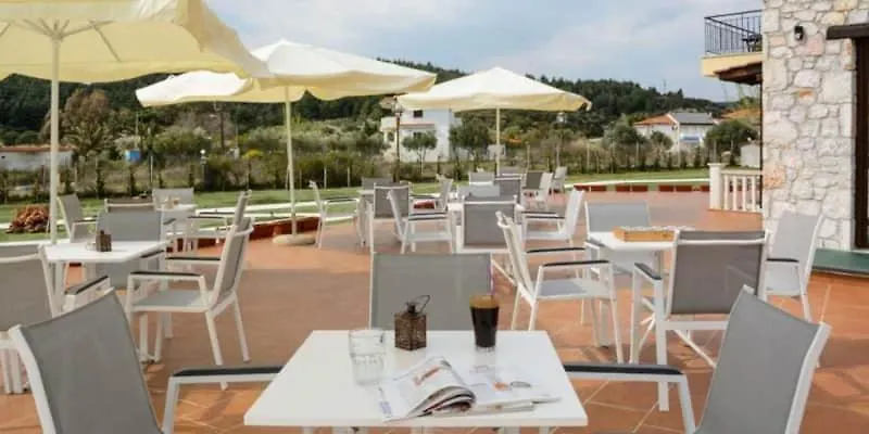 Nico E Marie Apartments & Maison, 70M To Beach, Toroni